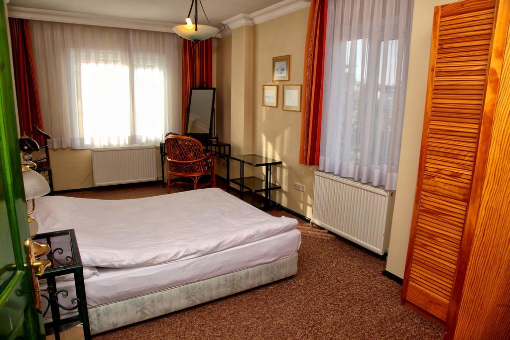 Rainbow 48 Apart Hotel Istanbul Zimmer foto